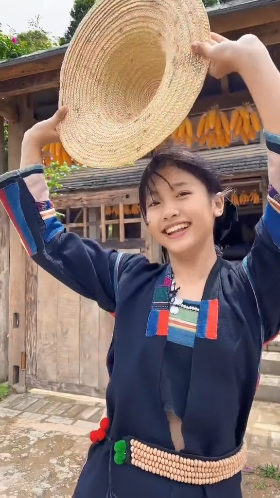 น้องมี่